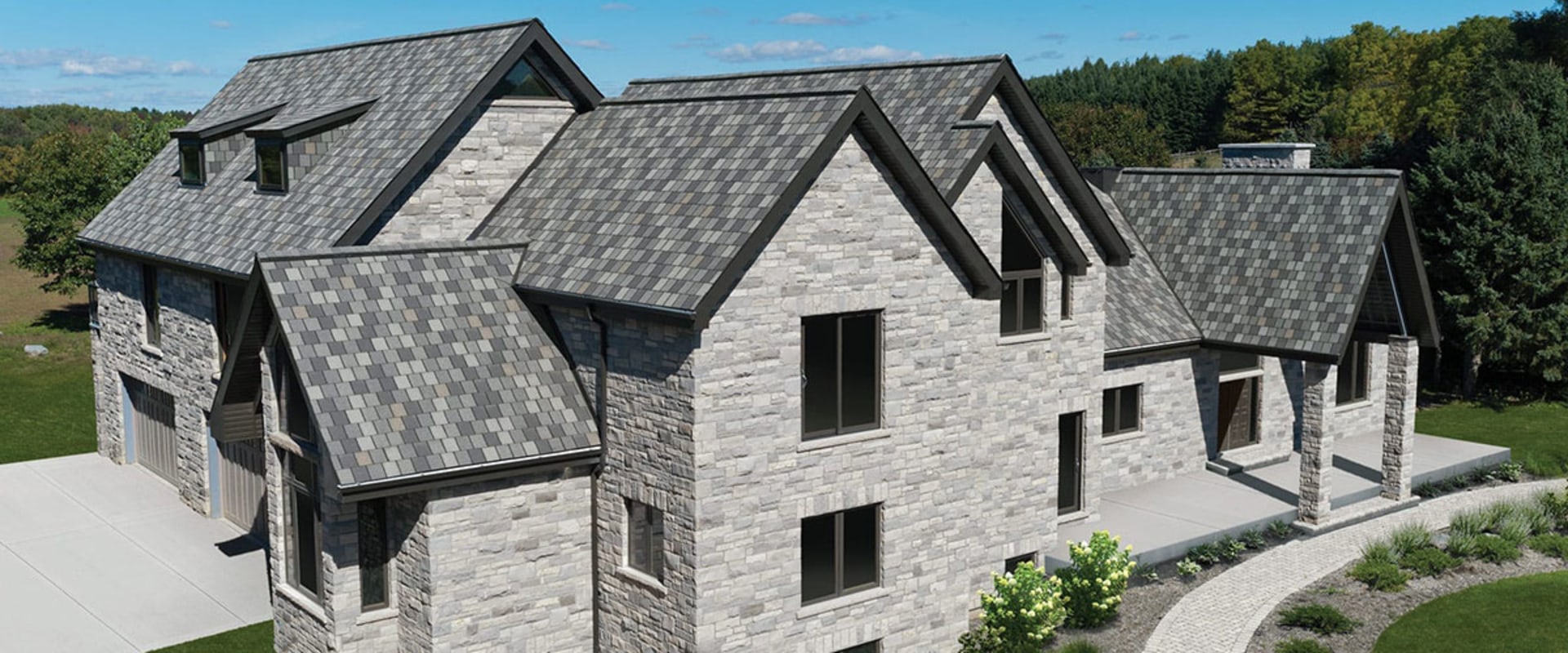 Understanding the Advantages of Asphalt Shingles