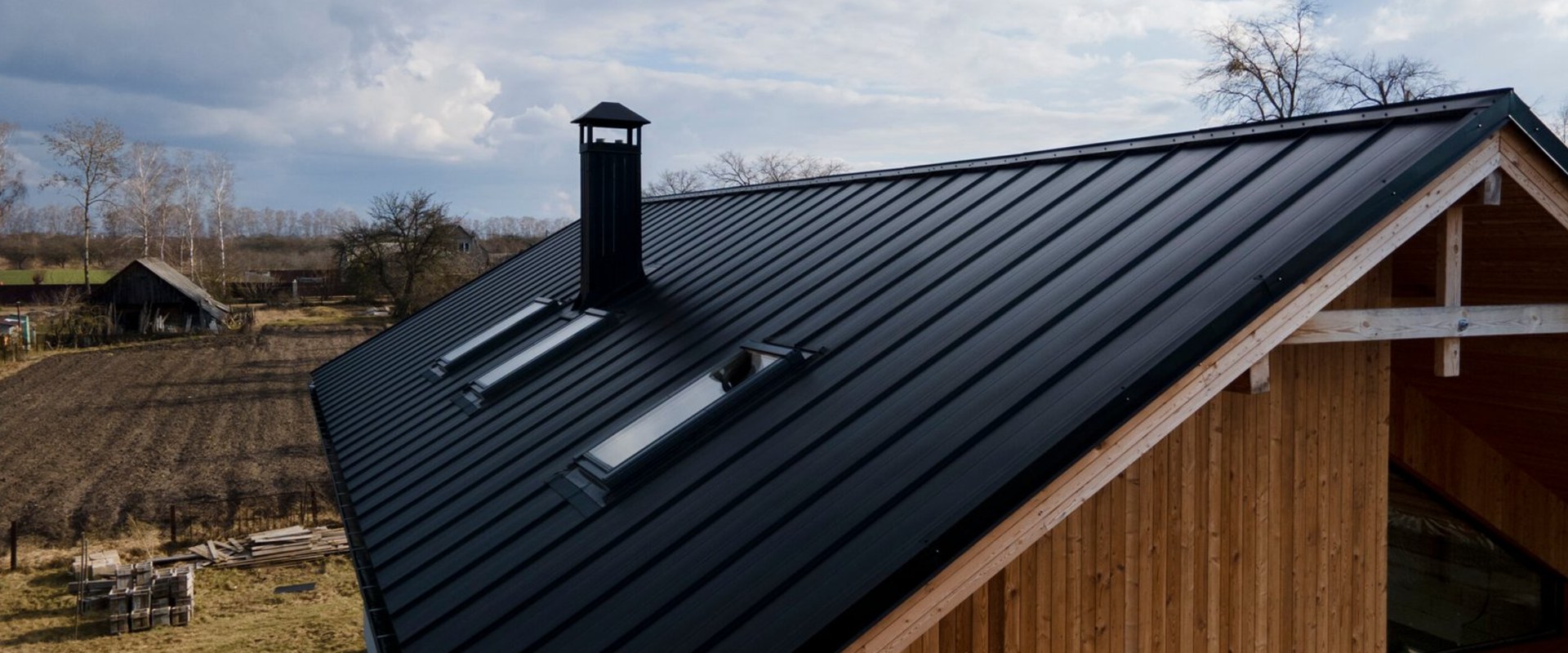 The Benefits of Choosing Metal Roofing for Your Home